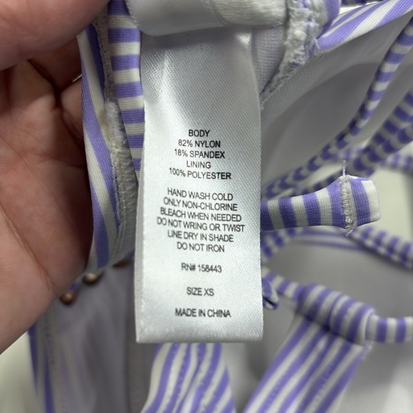 NWOT HULA HONEY Women's Purple Push-Up  Deep V Neck Swimsuit Top XS - Picture 4 of 5